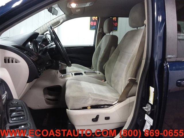 Used 2014 Dodge Grand Caravan SXT w/ Rear Park Assist Package image 10