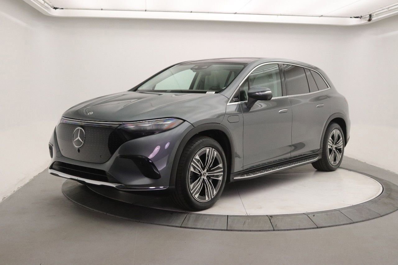 Certified 2023 Mercedes-Benz EQS 450+ SUV image 3