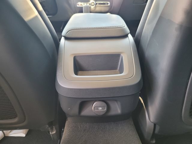 Used 2024 Volvo S60 B5 Core AWD/4WD image 17