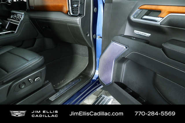 Used 2022 GMC Sierra 1500 Denali w/ Denali Reserve Package image 24