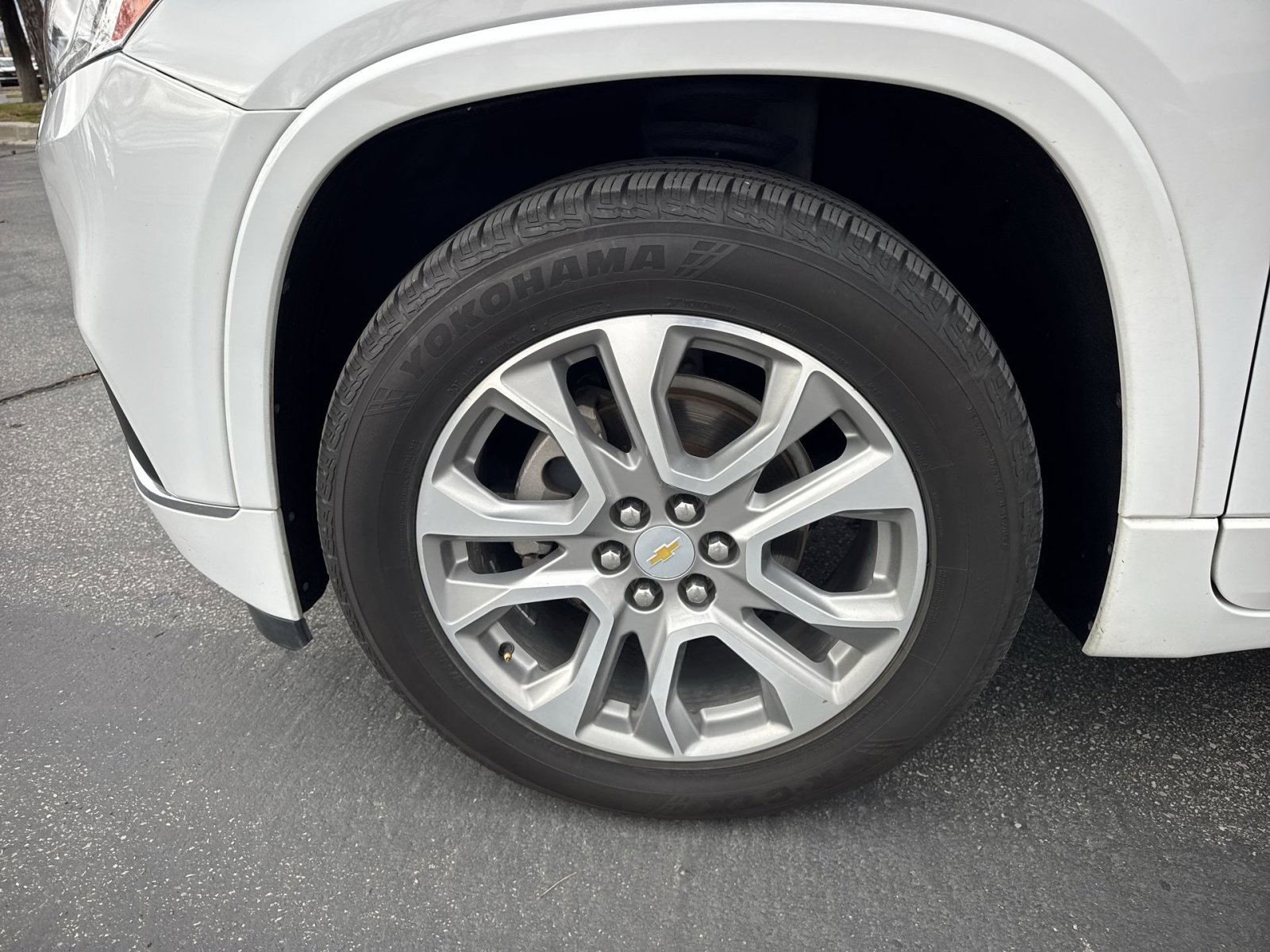 Used 2020 Chevrolet Traverse Premier image 16