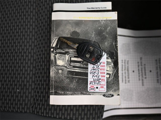 Used 2014 Ford F250 XLT w/ XLT Premium Package image 10