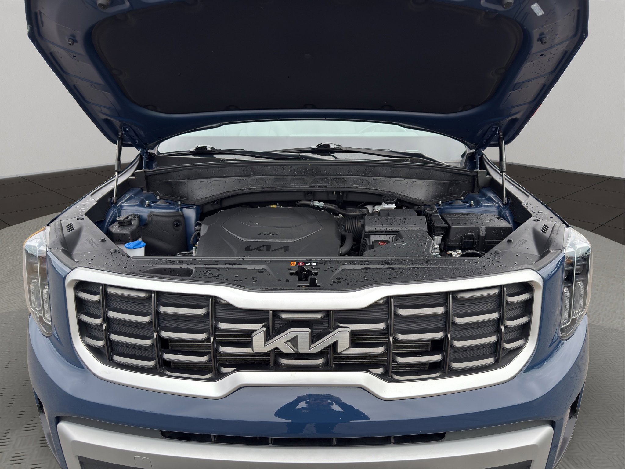 Used 2025 Kia Telluride S image 23