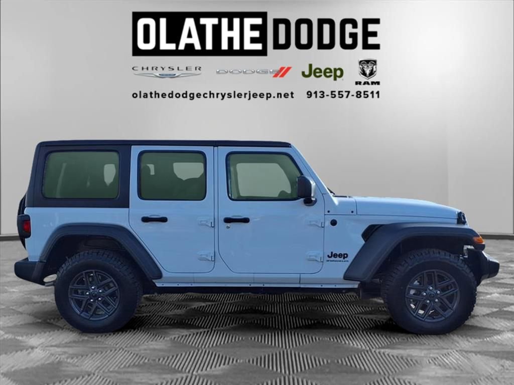 Used 2025 Jeep Wrangler Sport S image 25