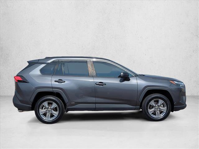 Used 2023 Toyota RAV4 LE AWD/4WD image 4