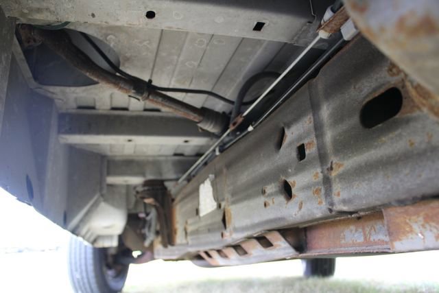 Used 2009 Chevrolet Express 2500 image 13