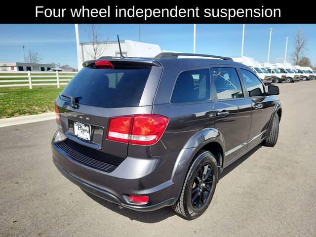 Used 2019 Dodge Journey SE w/ Blacktop Package image 9