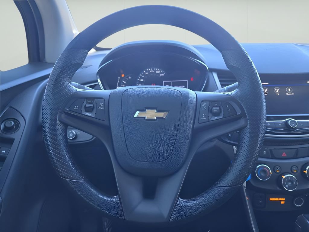Used 2020 Chevrolet Trax LS w/ Tint and Cruise Package image 28