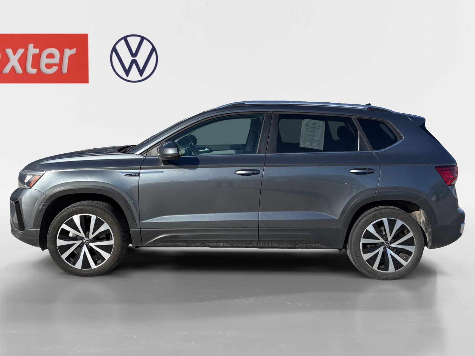 Certified 2022 Volkswagen Taos SE image 12