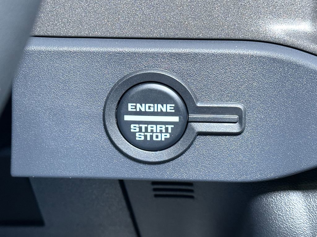 New 2025 Ford Bronco Badlands image 25