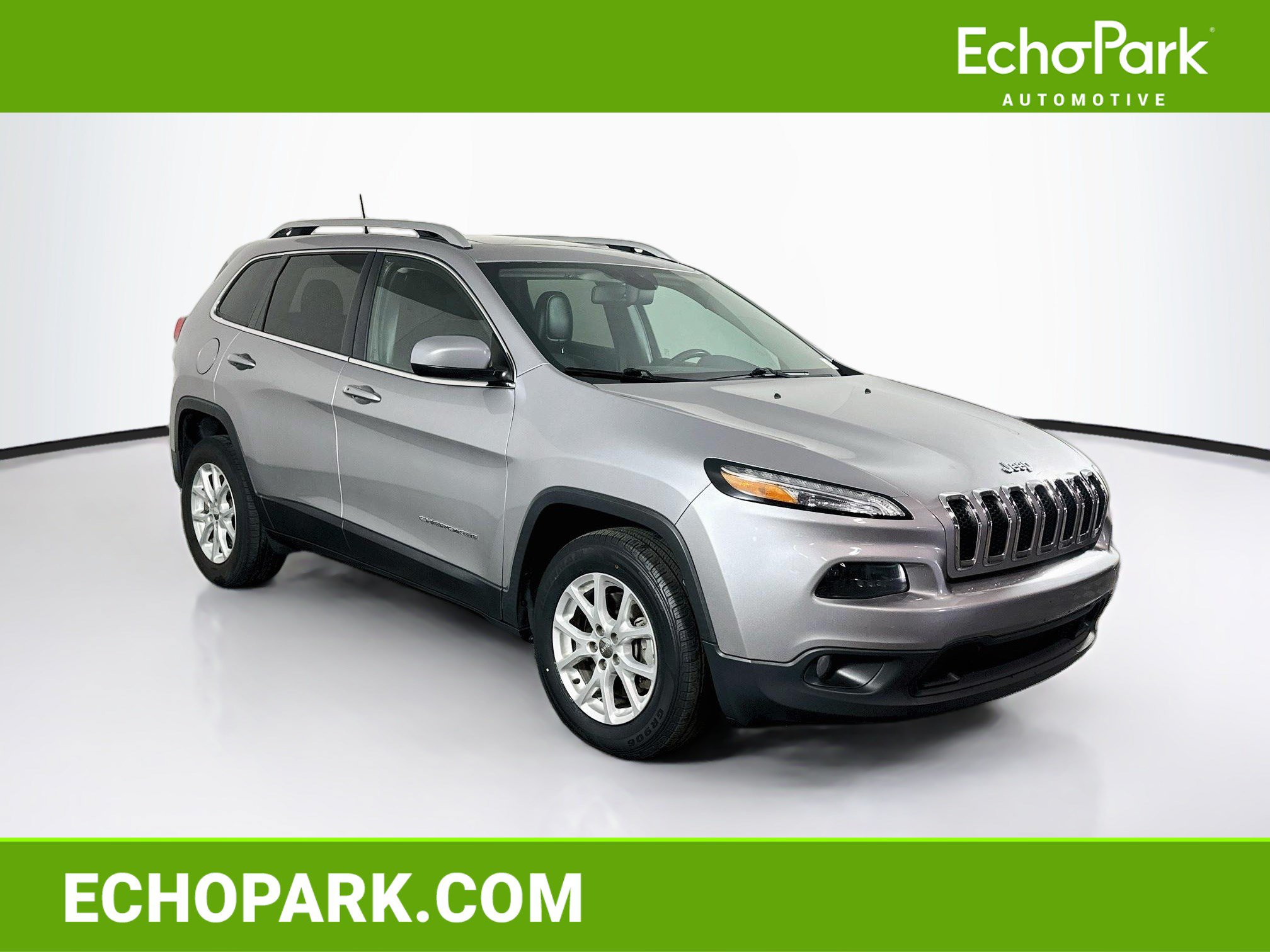 Used 2018 Jeep Cherokee Latitude Plus w/ Comfort/Convenience Group