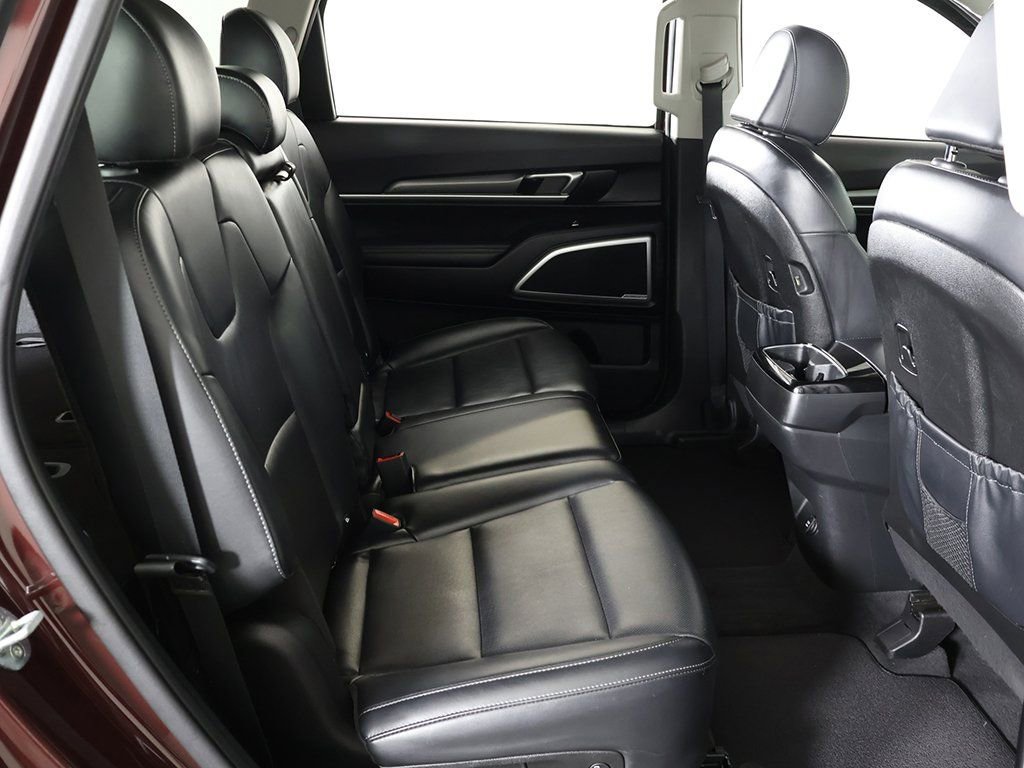 Used 2022 Kia Telluride LX image 34