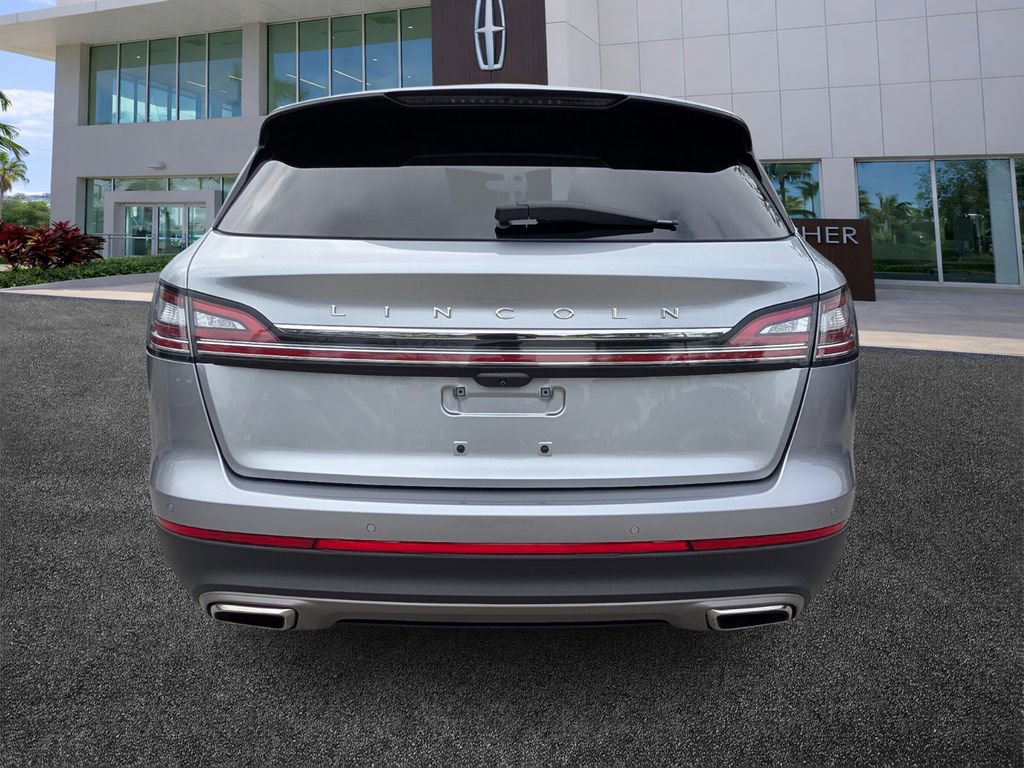 Certified 2022 Lincoln Nautilus Reserve w/ Equipment Group 201A image 6