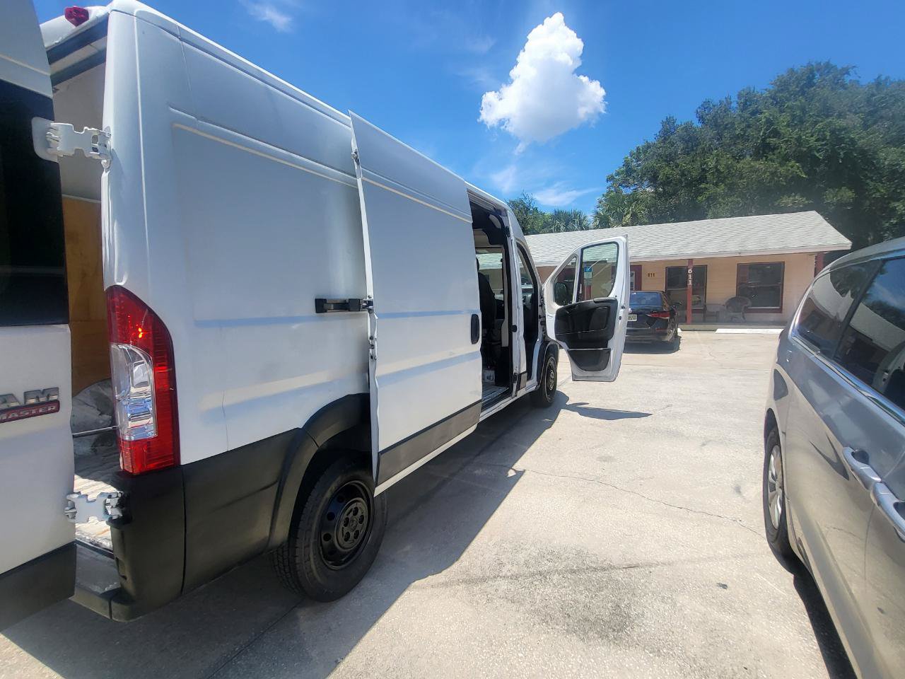 Used 2017 RAM ProMaster 2500 FWD image 50