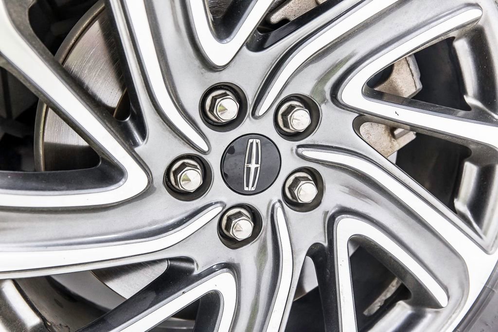 Used 2021 Lincoln Aviator 2WD image 40