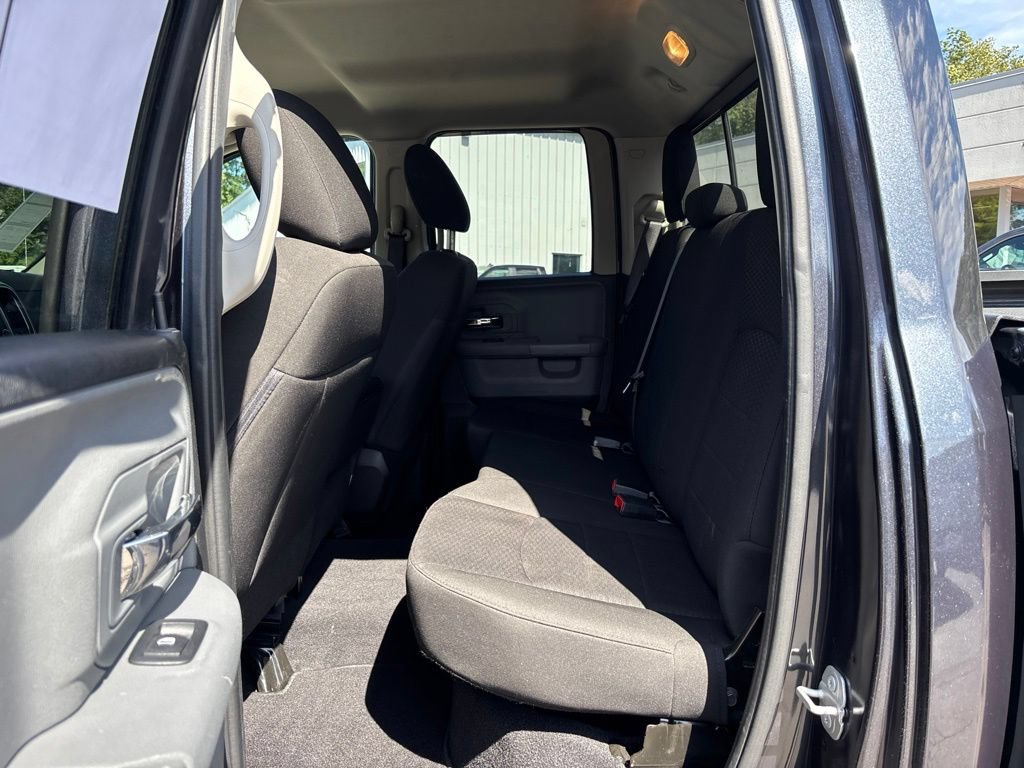 Used 2020 RAM 1500 Warlock AWD/4WD image 12