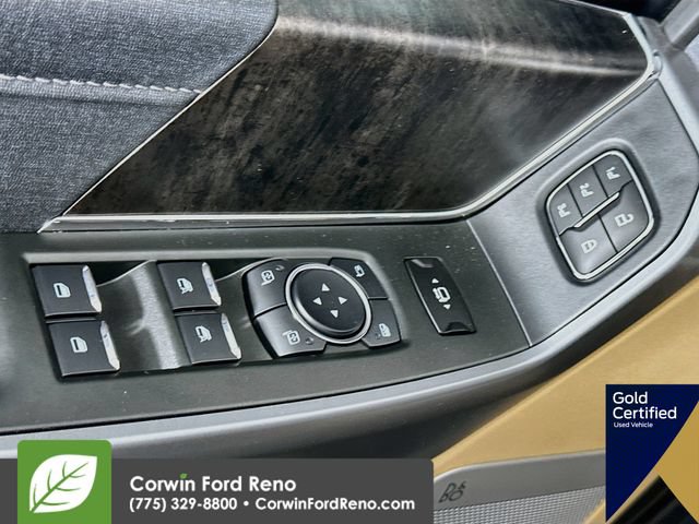 Used 2025 Ford F350 Lariat w/ Lariat Ultimate Package AWD/4WD image 22