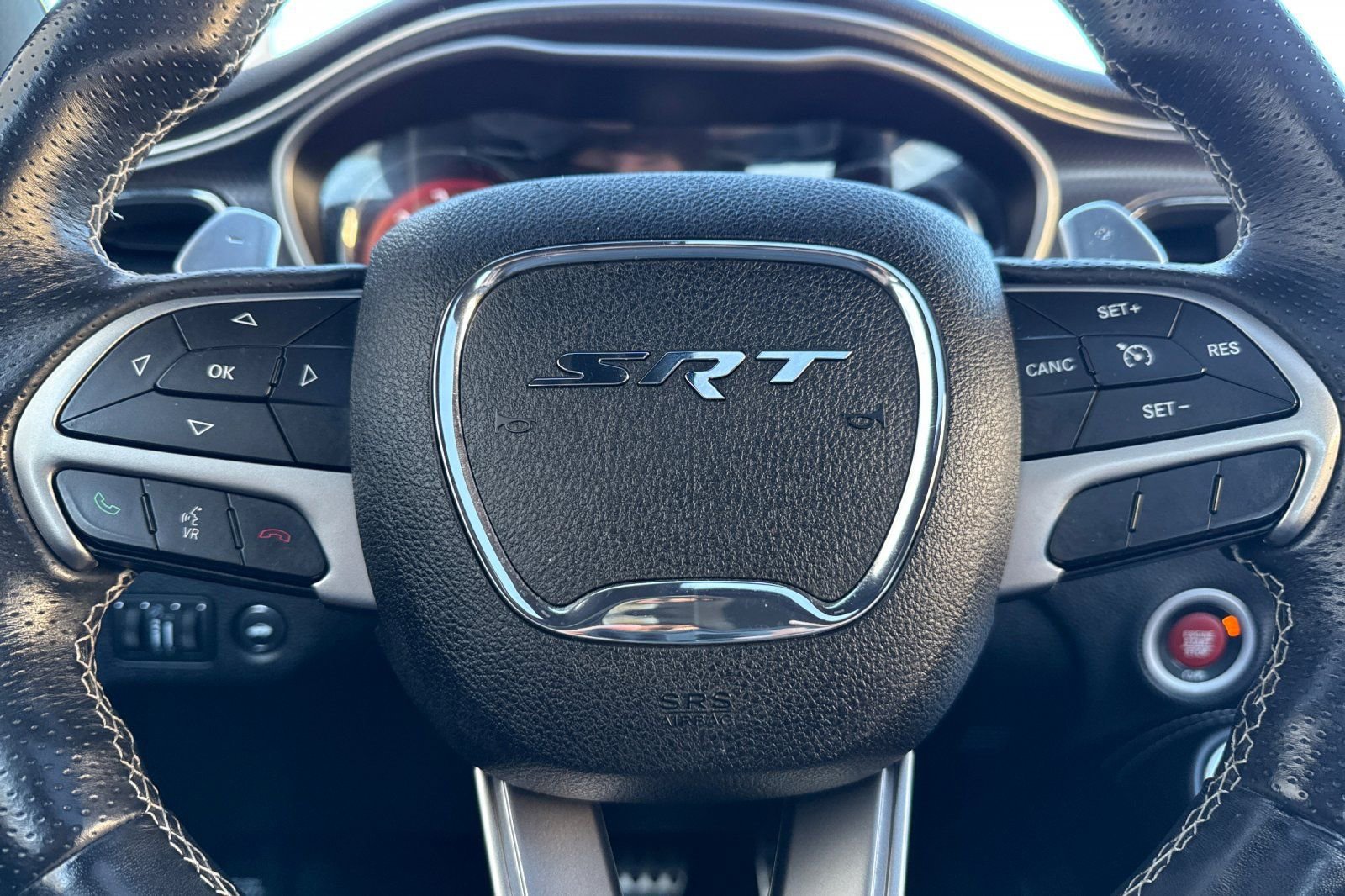 Used 2016 Dodge Challenger SRT Hellcat image 24