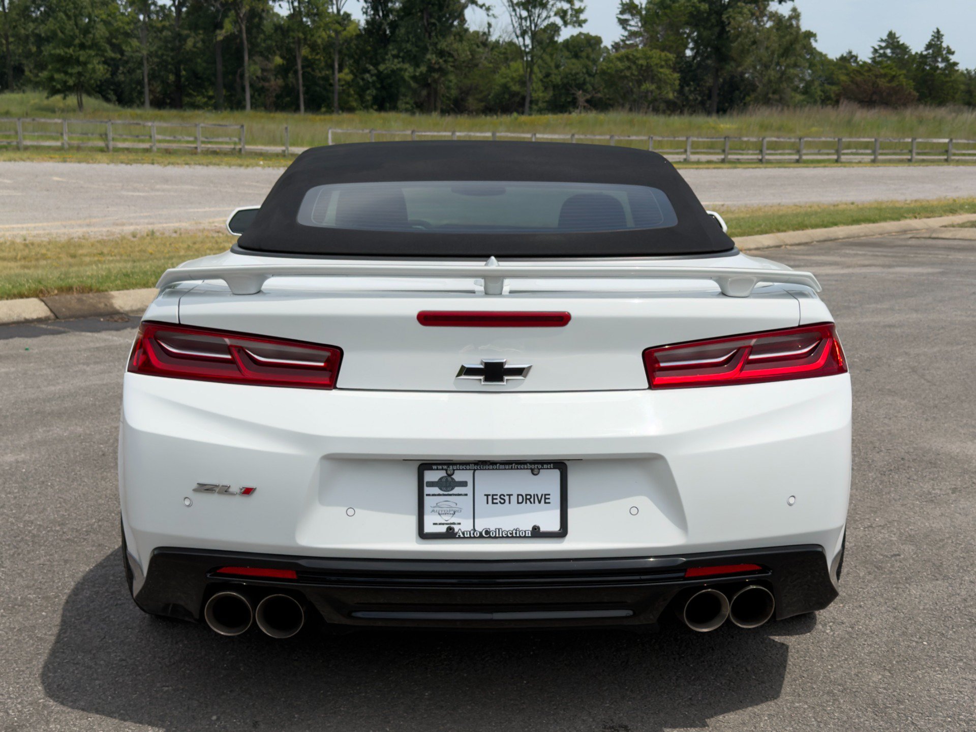 Used 2017 Chevrolet Camaro ZL1 RWD image 13