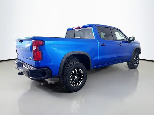 Used 2024 Chevrolet Silverado 1500 ZR2 w/ LPO, Dark Essentials Package image 9