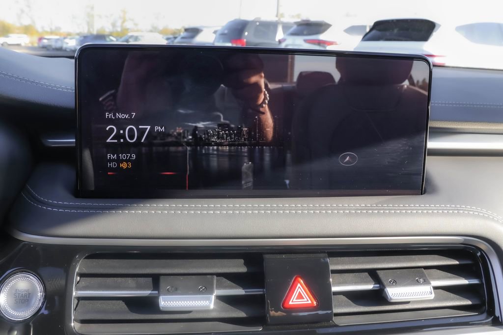 Used 2025 Genesis G70 3.3T Advanced w/ Sport Prestige Package image 28