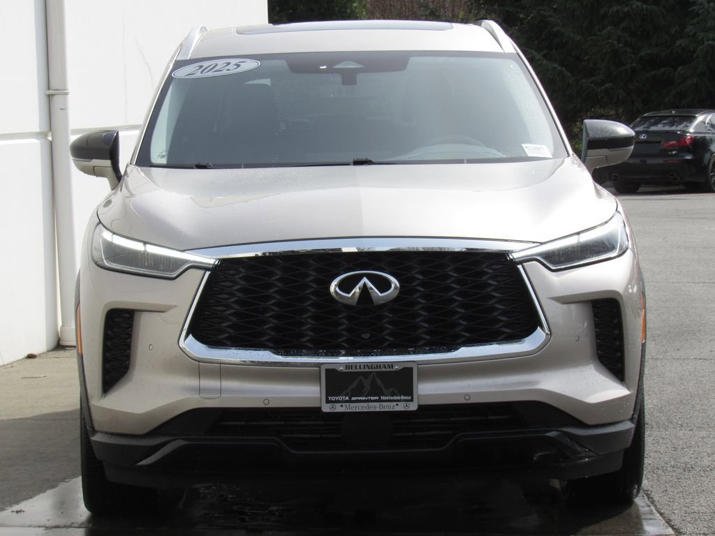 Used 2025 INFINITI QX60 Luxe image 3