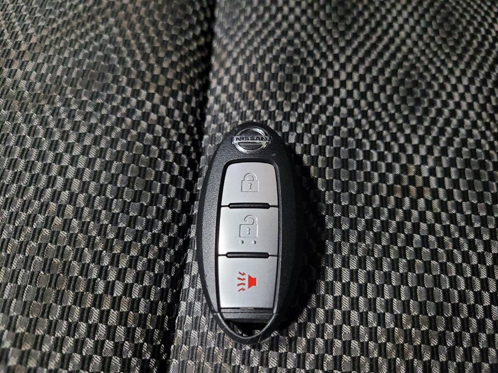 Used 2019 Nissan Rogue Sport SV AWD/4WD image 32