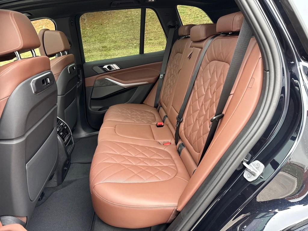New 2026 BMW X5 xDrive50e image 23
