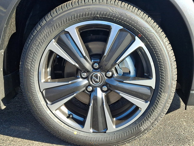 New 2026 Lexus UX 300h AWD image 6