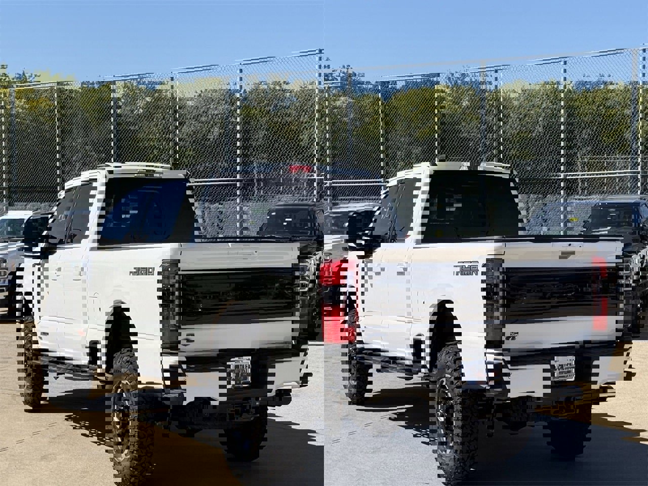 New 2026 Ford F250 Platinum image 27