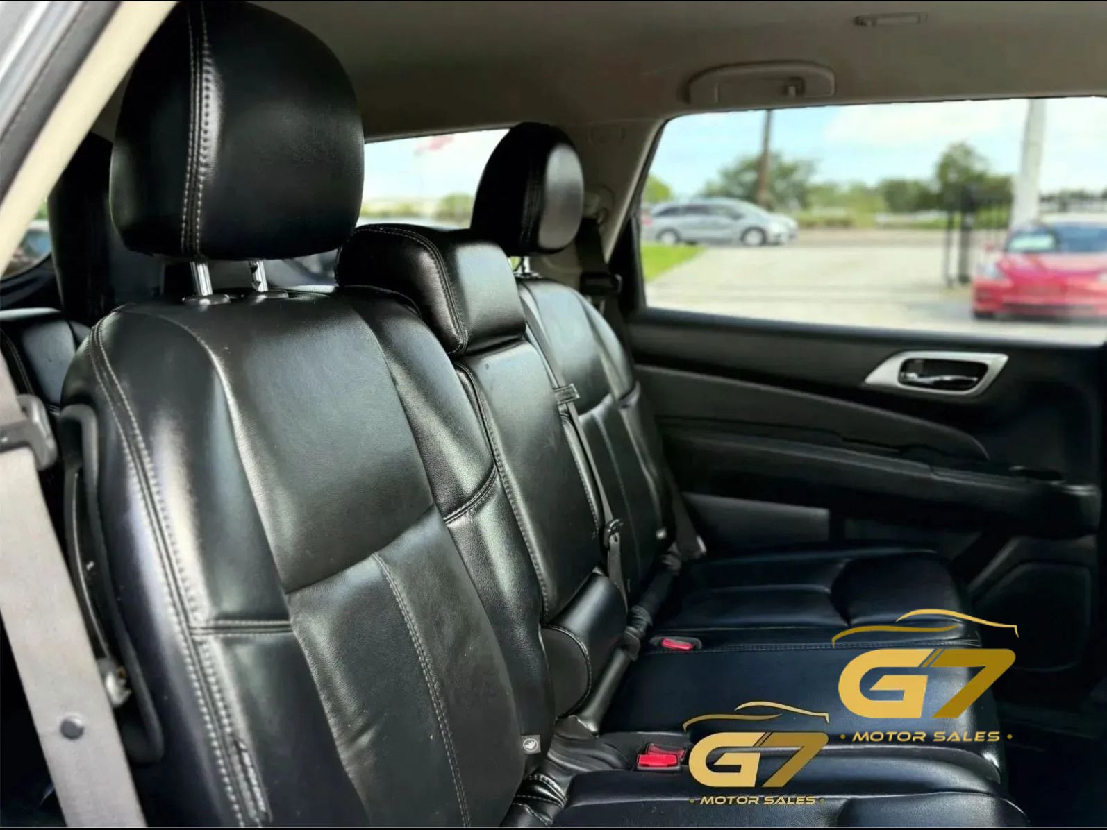 Used 2019 Nissan Pathfinder SL AWD/4WD image 22
