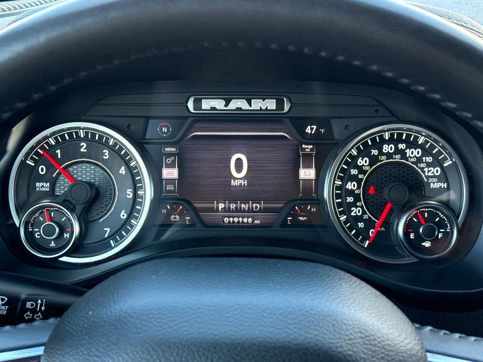 Used 2024 RAM 1500 Laramie image 28