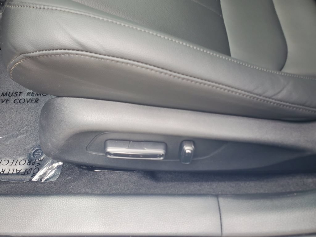 Certified 2024 Acura Integra FWD image 17