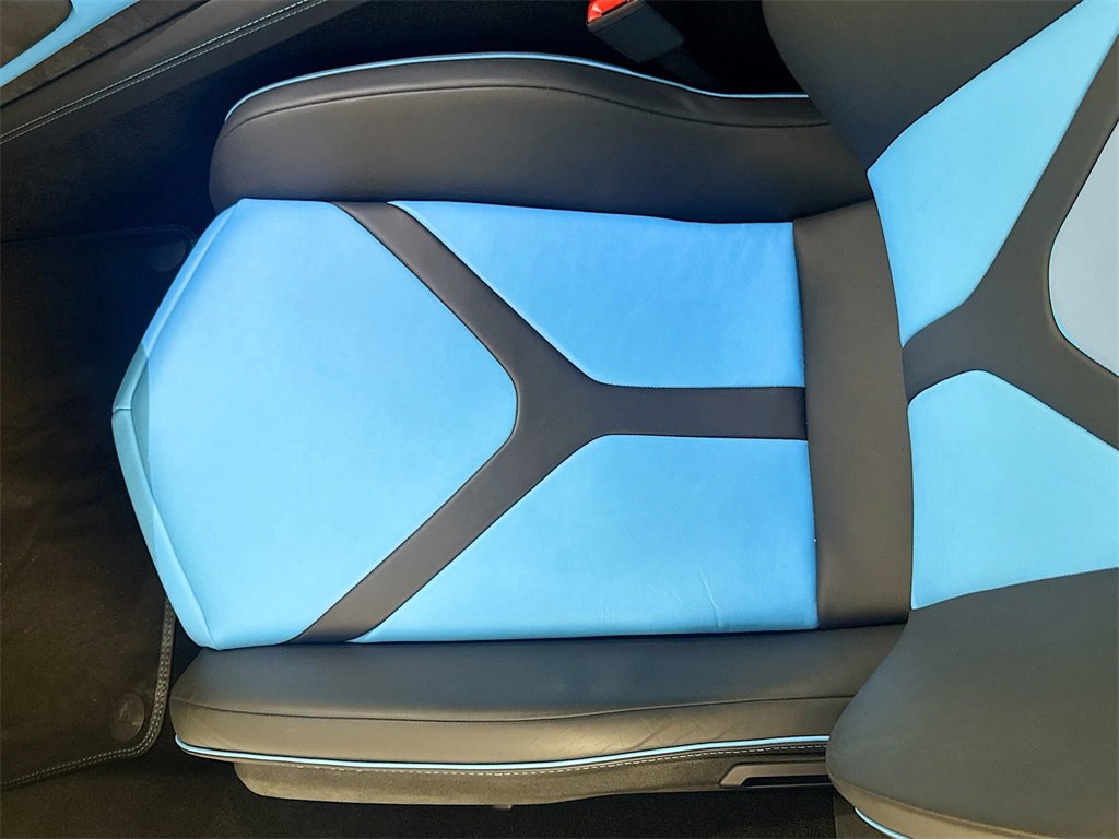 Used 2024 Lamborghini Revuelto image 20