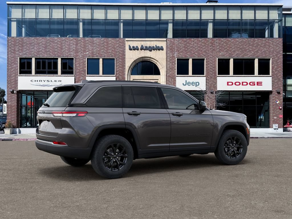 New 2026 Jeep Grand Cherokee Altitude AWD/4WD image 4