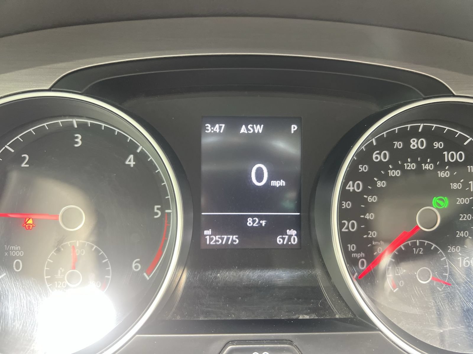 Used 2015 Volkswagen Golf TDI SE w/ Lighting Package FWD image 15