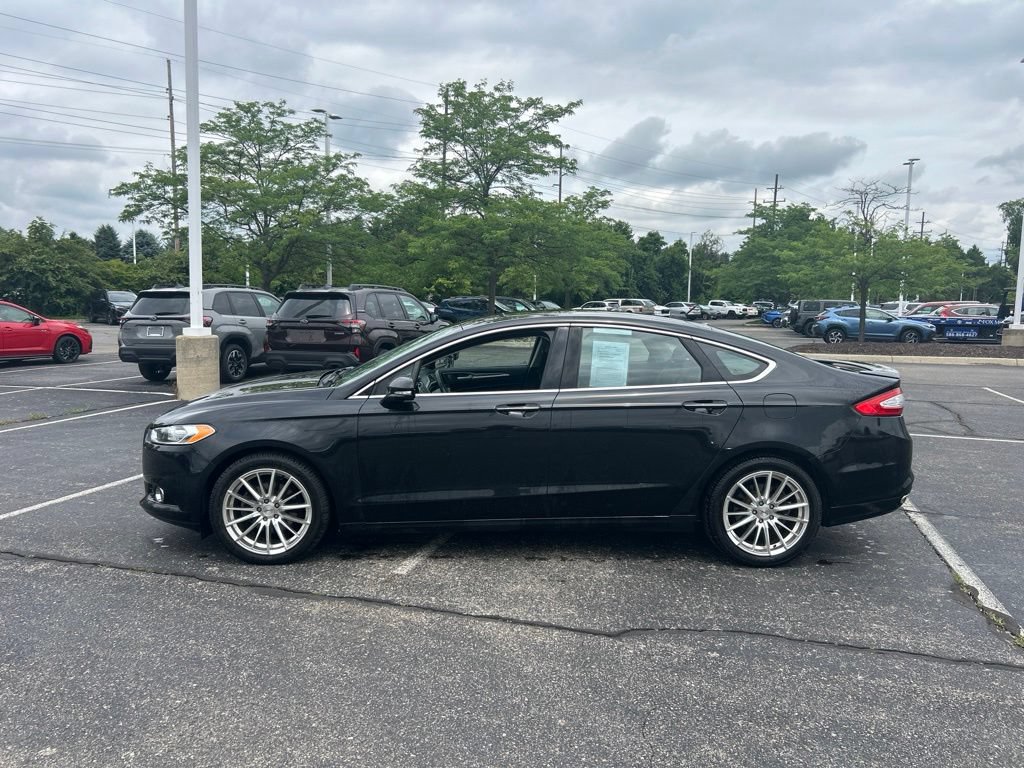 Used 2013 Ford Fusion Titanium FWD image 2