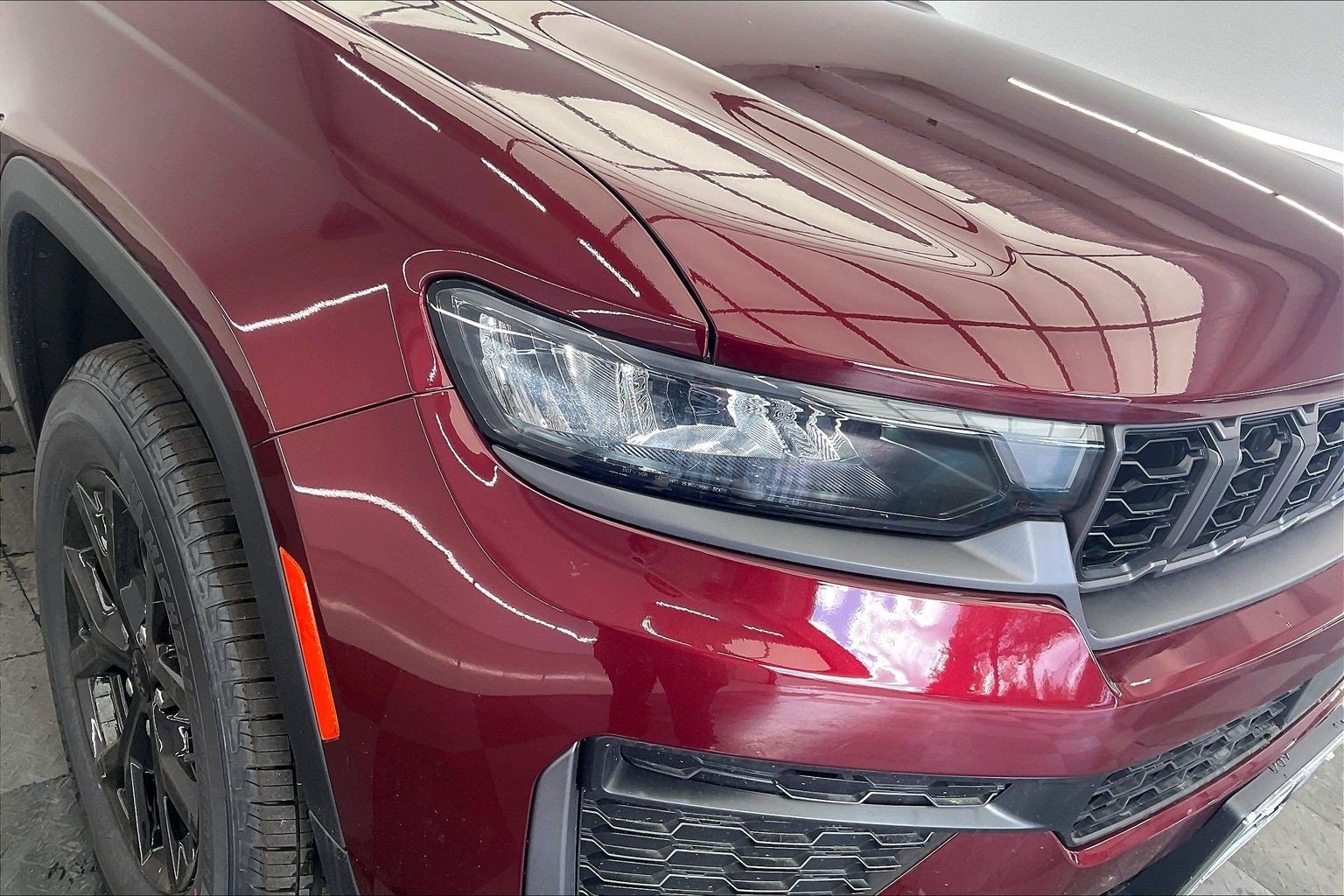 New 2026 Jeep Grand Cherokee Altitude AWD/4WD image 14