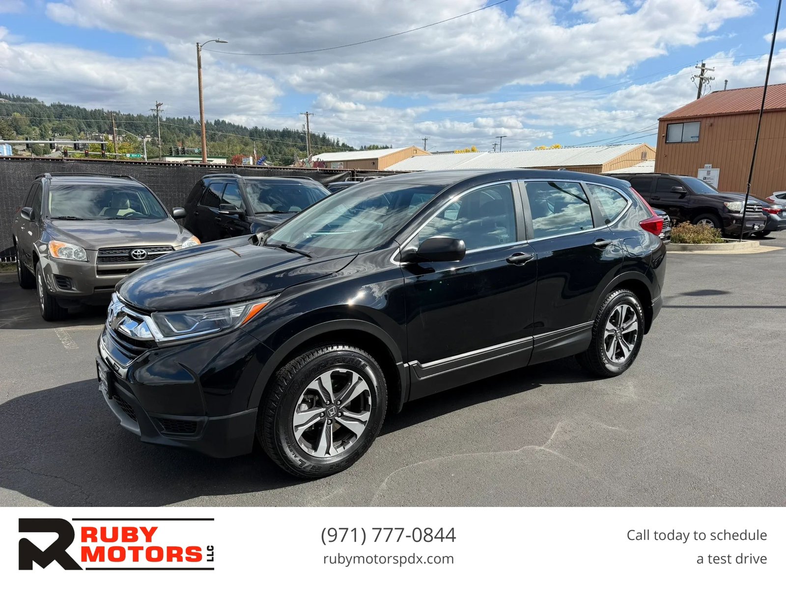 Used 2017 Honda CR-V LX image 1