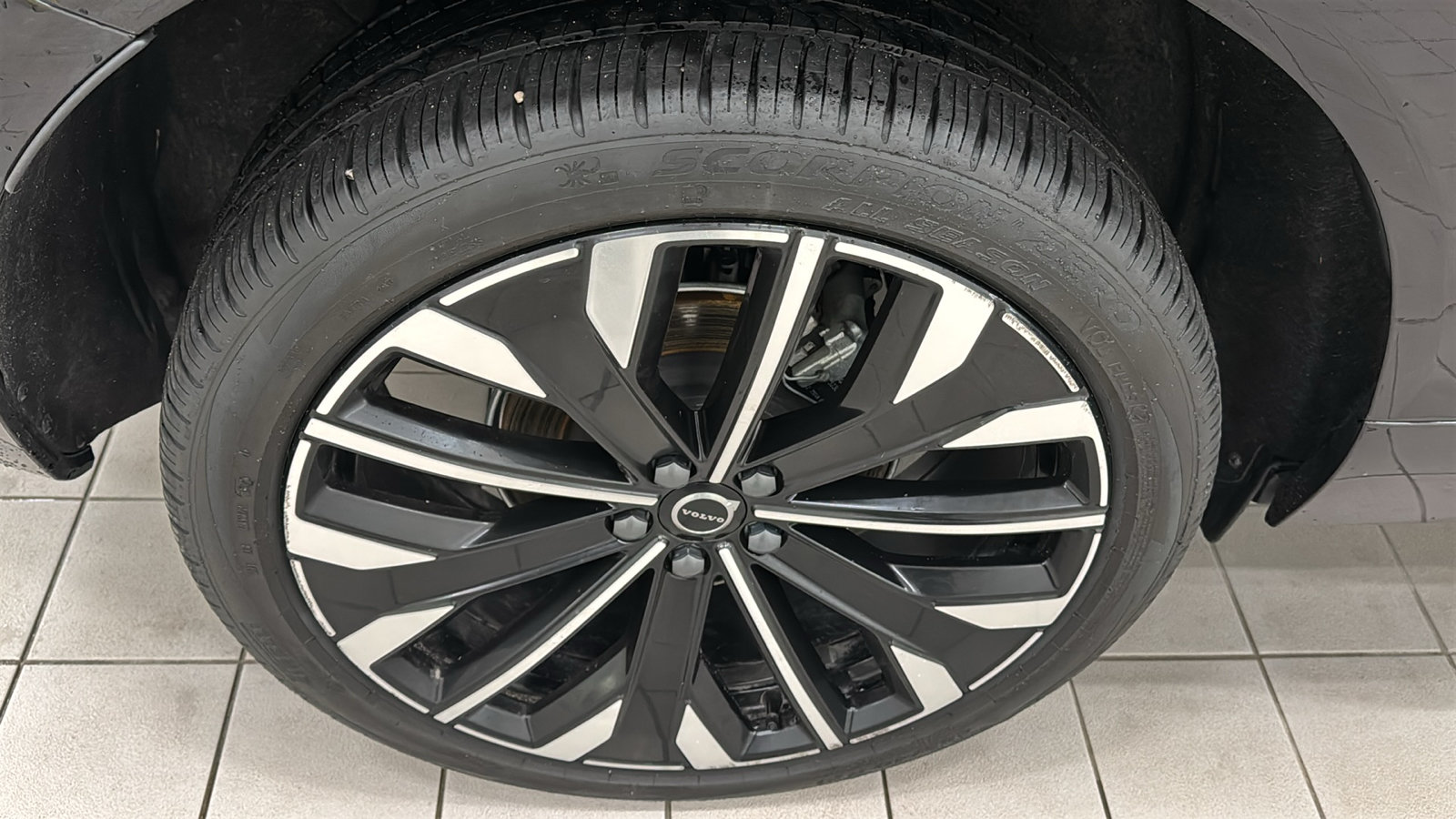 Used 2026 Volvo XC60 B5 Ultra AWD/4WD image 31
