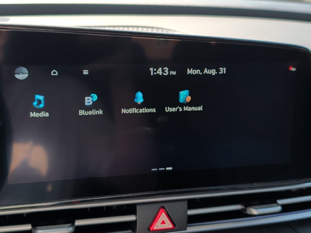 Used 2025 Hyundai Elantra Limited FWD image 21
