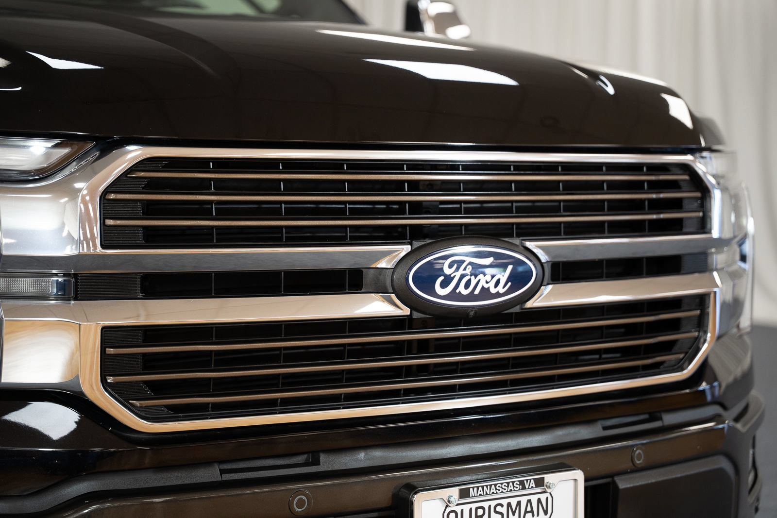 Certified 2024 Ford F150 King Ranch AWD/4WD image 14