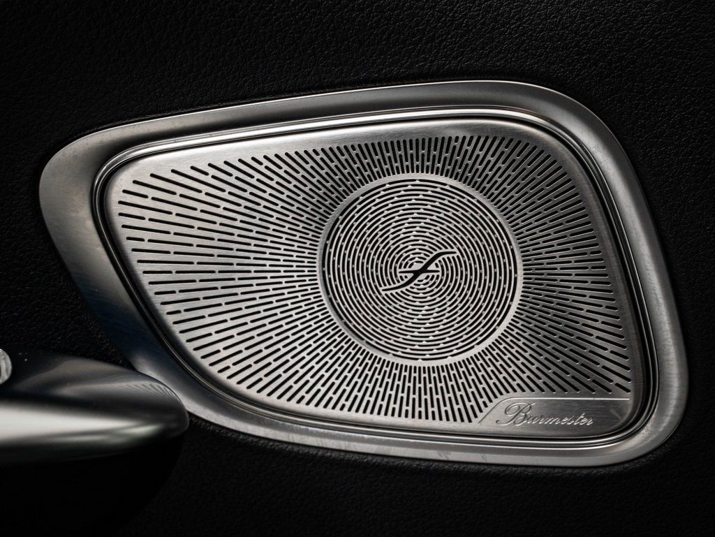 Used 2024 Mercedes-Benz GLC 300 4MATIC w/ AMG Line image 28