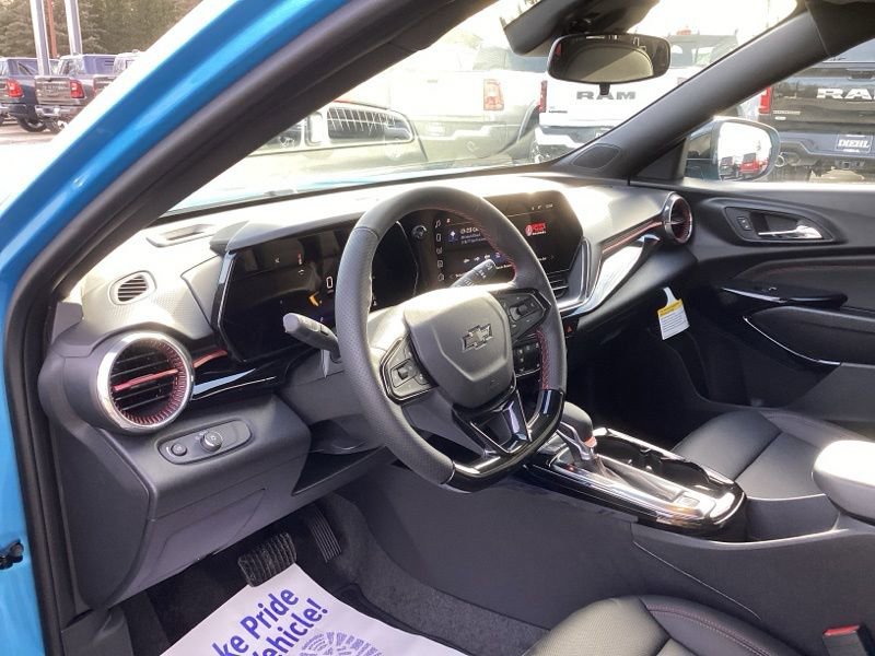 New 2026 Chevrolet Trax RS w/ Driver Confidence Package image 25