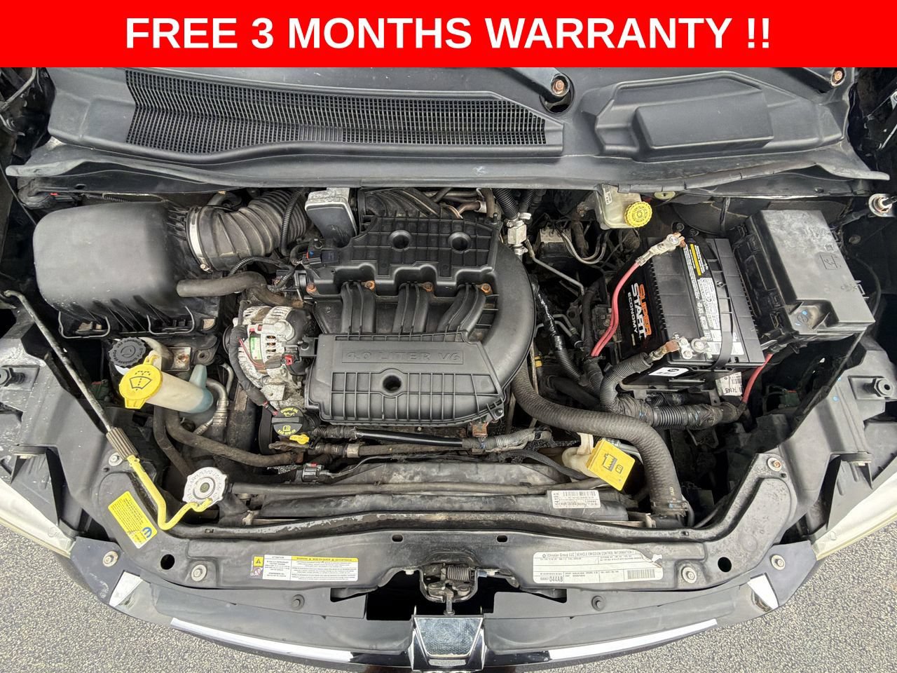 Used 2010 Dodge Grand Caravan Crew w/ Family Value Group FWD image 11