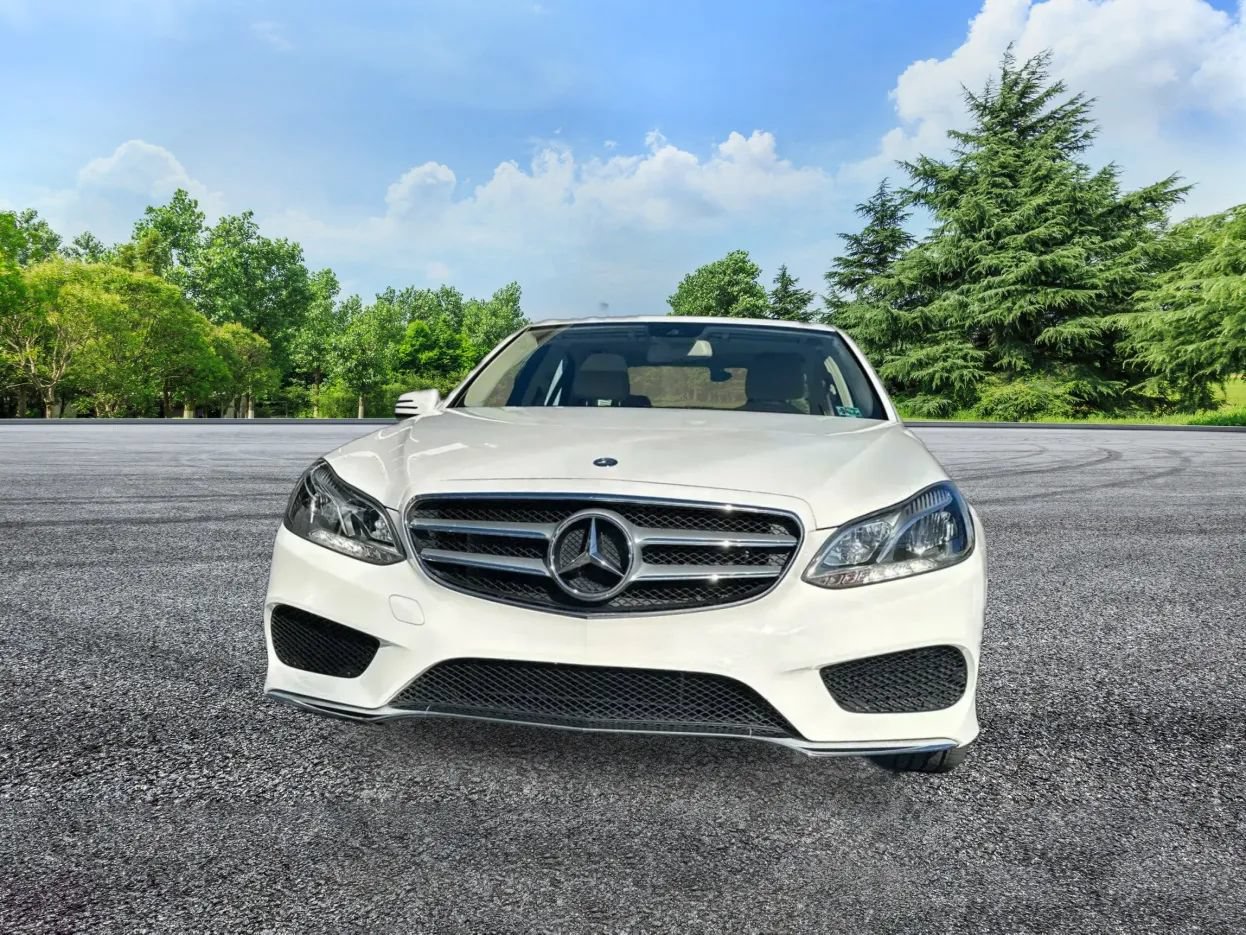 Used 2015 Mercedes-Benz E 350 4MATIC Sedan image 7