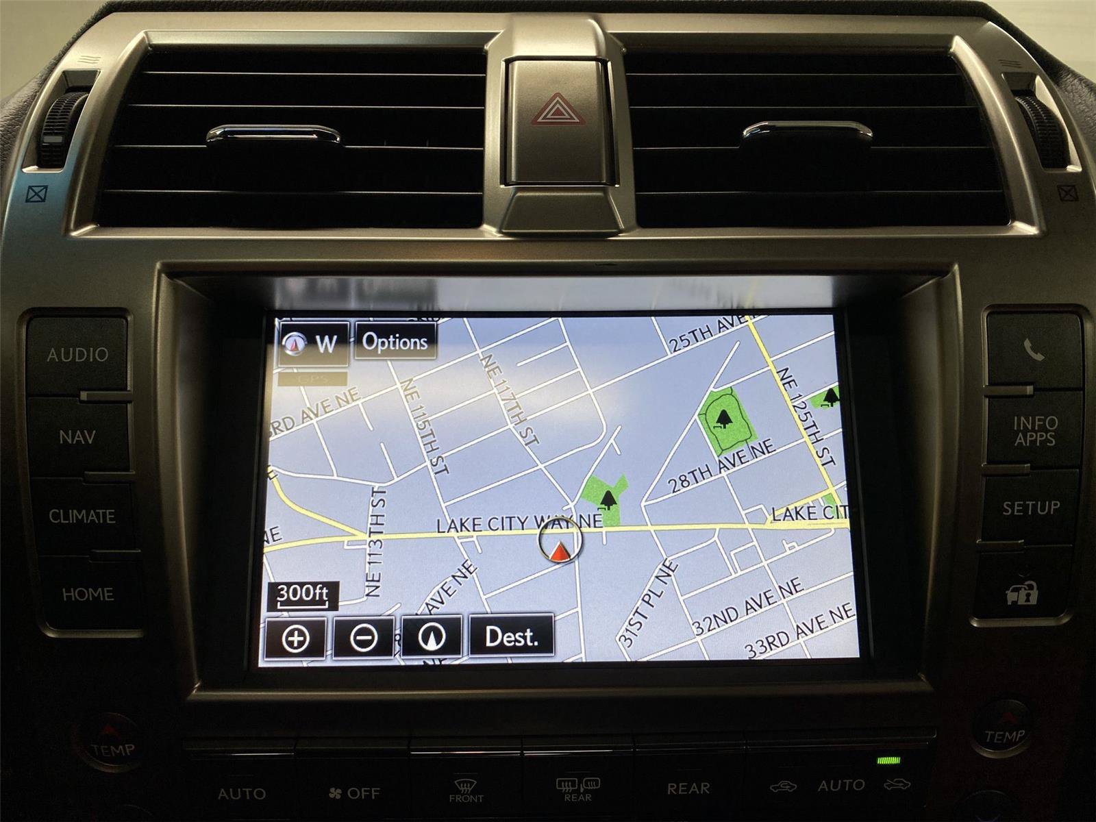 Used 2021 Lexus GX 460 Premium w/ Premium Package AWD/4WD image 24
