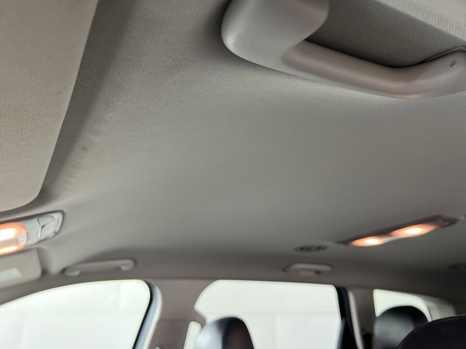 Used 2020 Kia Telluride LX image 21