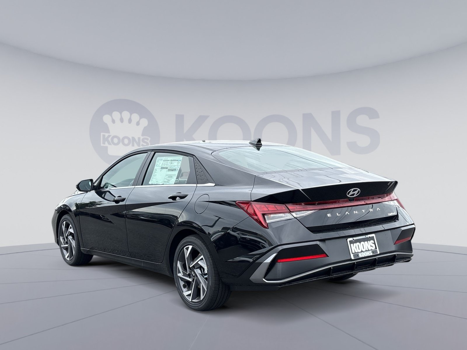 New 2026 Hyundai Elantra Limited FWD image 4