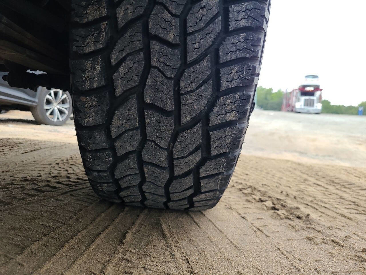 Used 2003 Nissan Frontier XE image 19